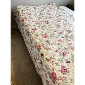 Laura Ashley Lidia Reversible Quilt Set Day Bed Floral Country Rose (3) Shams